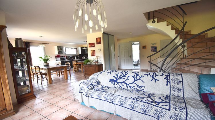 Ma-Cabane - Vente Maison SAINT-PIERRE-EN-FAUCIGNY, 105 m²