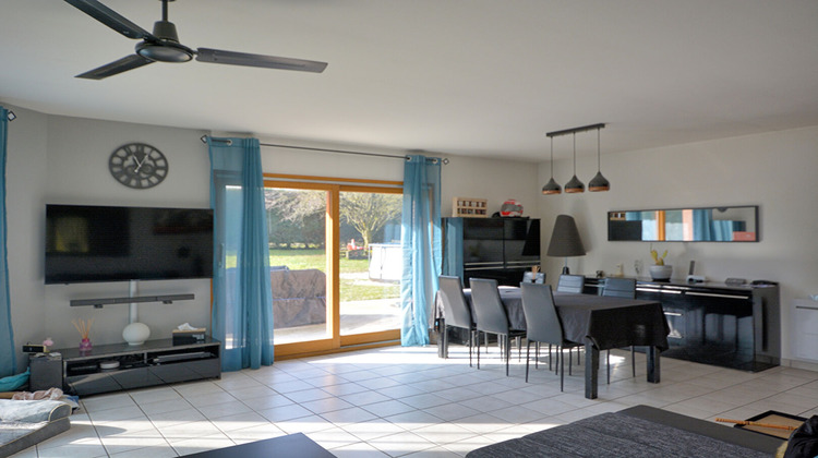 Ma-Cabane - Vente Maison SAINT-PIERRE-EN-FAUCIGNY, 98 m²