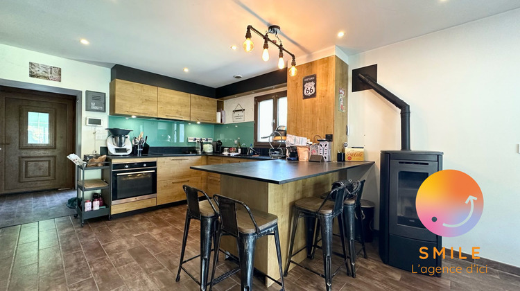 Ma-Cabane - Vente Maison Saint-Pierre-en-Faucigny, 100 m²