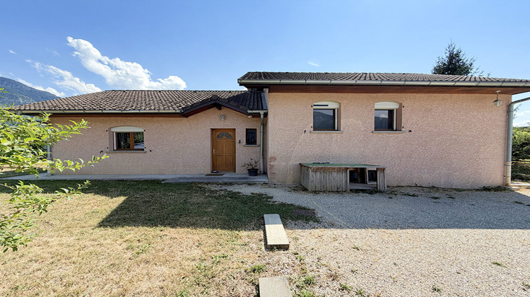 Ma-Cabane - Vente Maison SAINT-PIERRE-EN-FAUCIGNY, 99 m²