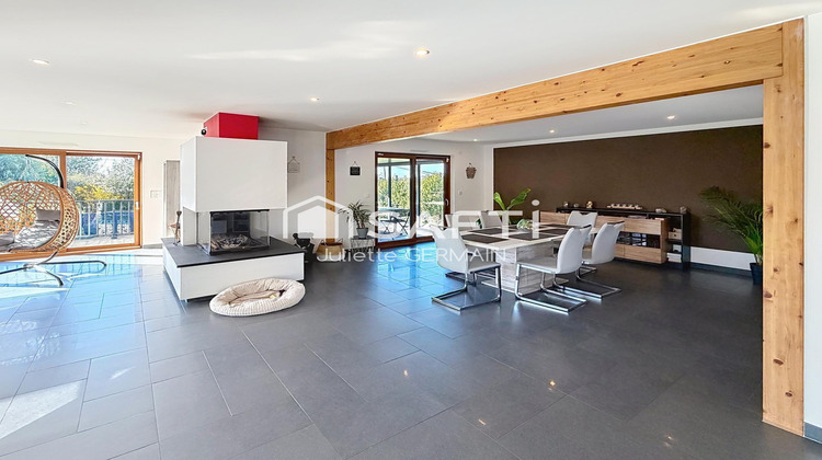 Ma-Cabane - Vente Maison Saint-Pierre-la-Vieille, 232 m²