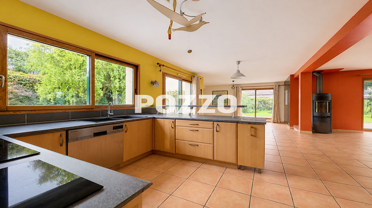 Ma-Cabane - Vente Maison SAINT-PIERRE-LANGERS, 139 m²