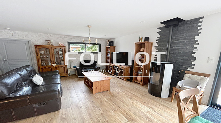 Ma-Cabane - Vente Maison SAINT-PIERRE-LANGERS, 130 m²