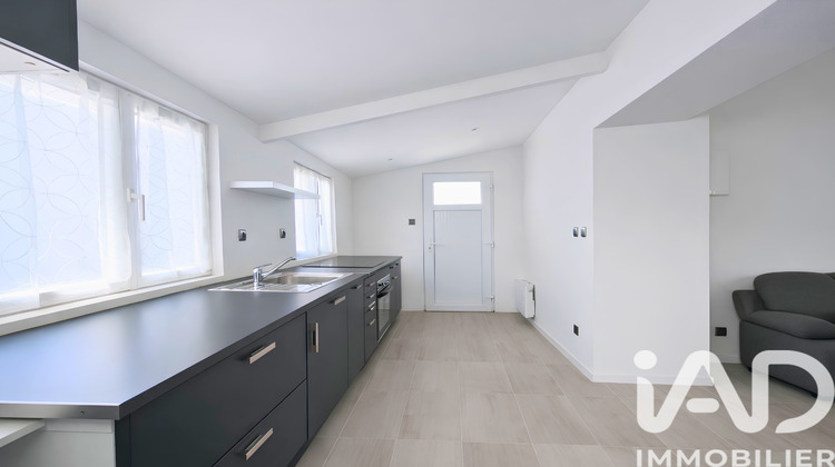 Ma-Cabane - Vente Maison Saint-Pierre-Laval, 61 m²