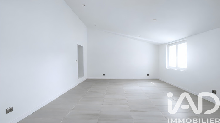 Ma-Cabane - Vente Maison Saint-Pierre-Laval, 61 m²