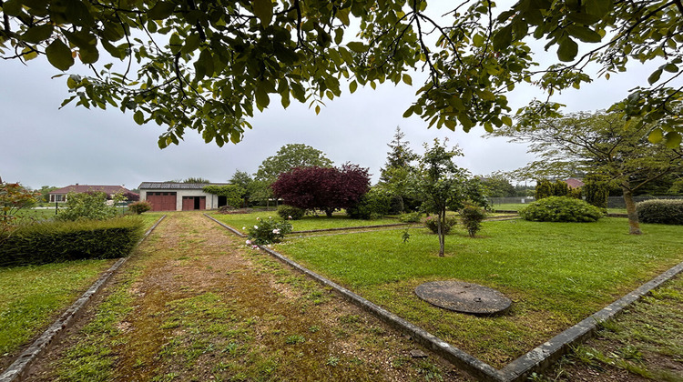 Ma-Cabane - Vente Maison SAINT-PIERRE-LE-MOUTIER, 133 m²