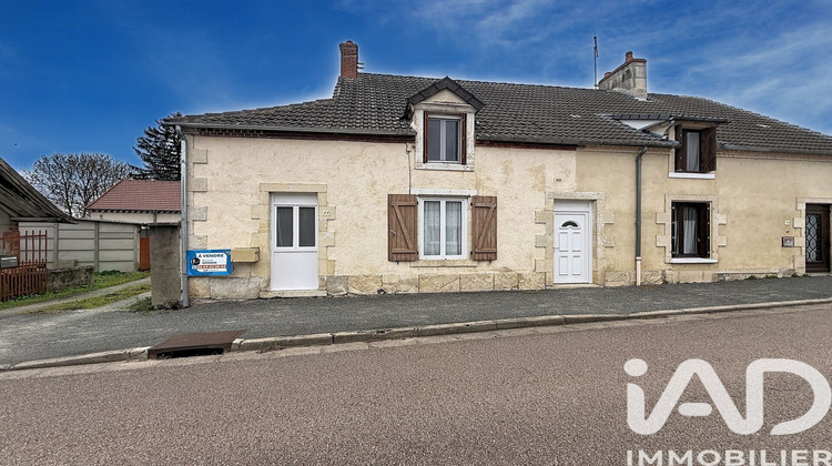 Ma-Cabane - Vente Maison Saint-Pierre-le-Moûtier, 99 m²