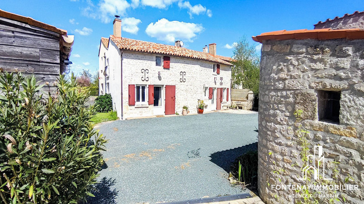 Ma-Cabane - Vente Maison Saint-Pierre-le-Vieux, 201 m²
