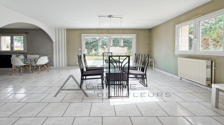 Ma-Cabane - Vente Maison SAINT-PIERRE-LES-ELBEUF, 1100 m²