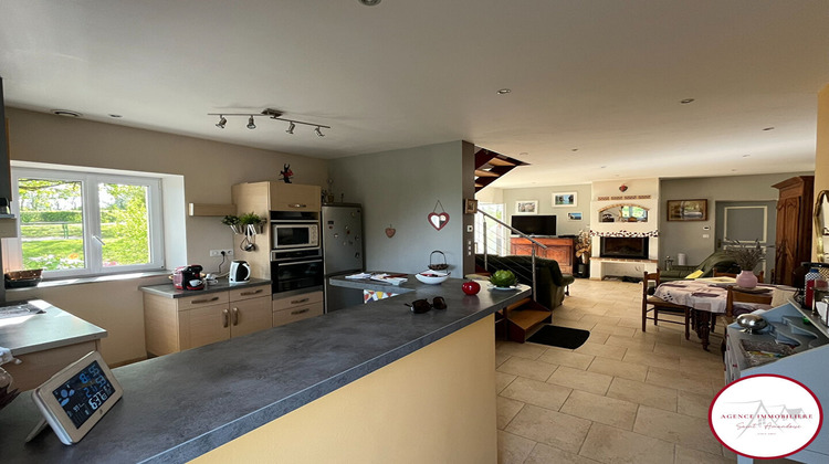 Ma-Cabane - Vente Maison SAINT-PIERRE-LES-ETIEUX, 105 m²