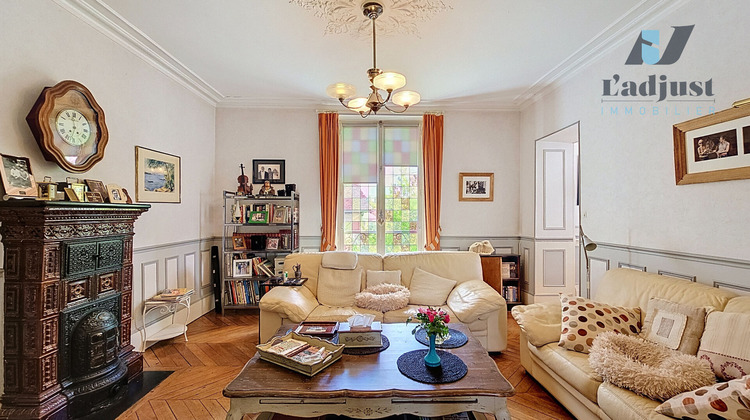 Ma-Cabane - Vente Maison SAINT-PIERRE-LES-NEMOURS, 217 m²