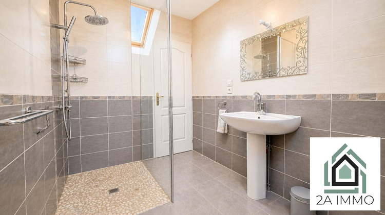 Ma-Cabane - Vente Maison Saint-Pierre-Roche, 100 m²