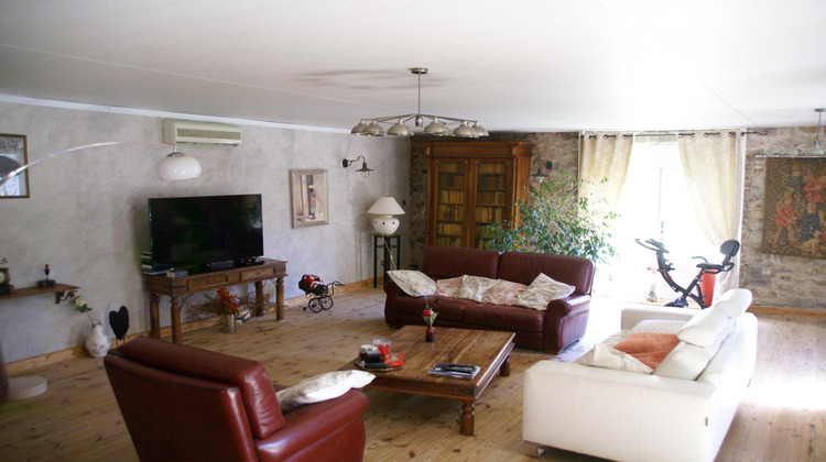 Ma-Cabane - Vente Maison Saint-Pierre-sur-Doux, 263 m²
