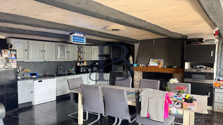 Ma-Cabane - Vente Maison Saint-Planchers, 167 m²