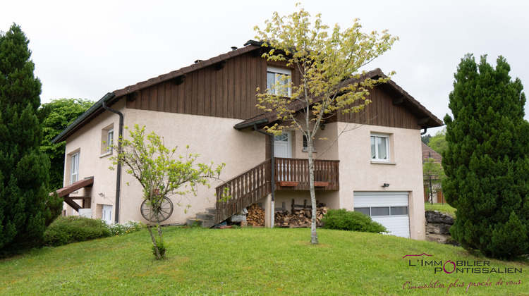 Ma-Cabane - Vente Maison Saint-Point-Lac, 176 m²