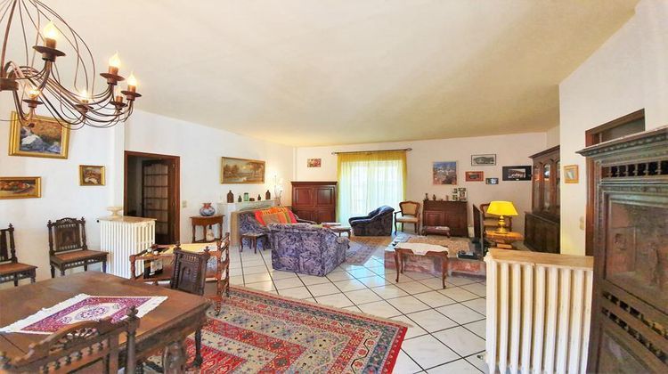 Ma-Cabane - Vente Maison SAINT-PONS-DE-THOMIERES, 300 m²