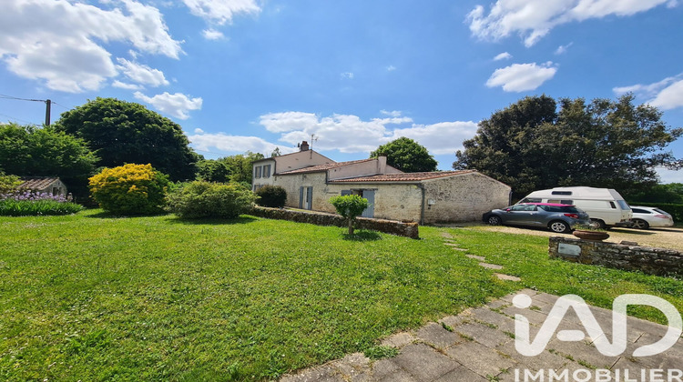 Ma-Cabane - Vente Maison Saint-Porchaire, 120 m²