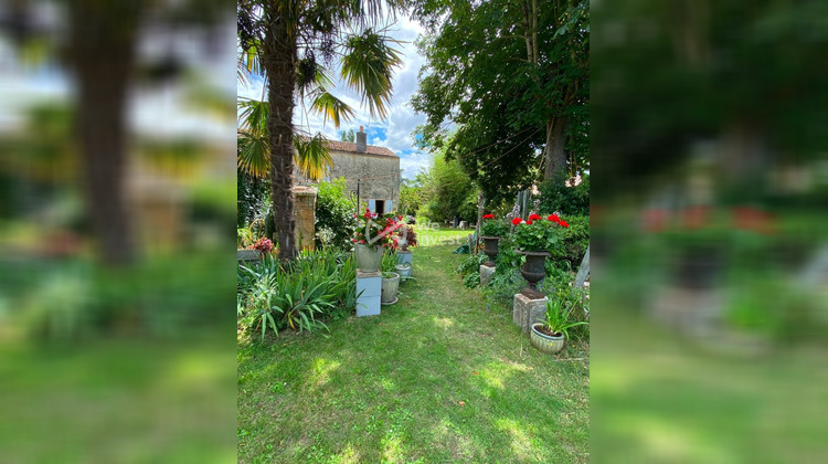 Ma-Cabane - Vente Maison Saint-Porchaire, 220 m²