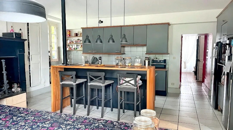 Ma-Cabane - Vente Maison SAINT PORCHAIRE, 365 m²