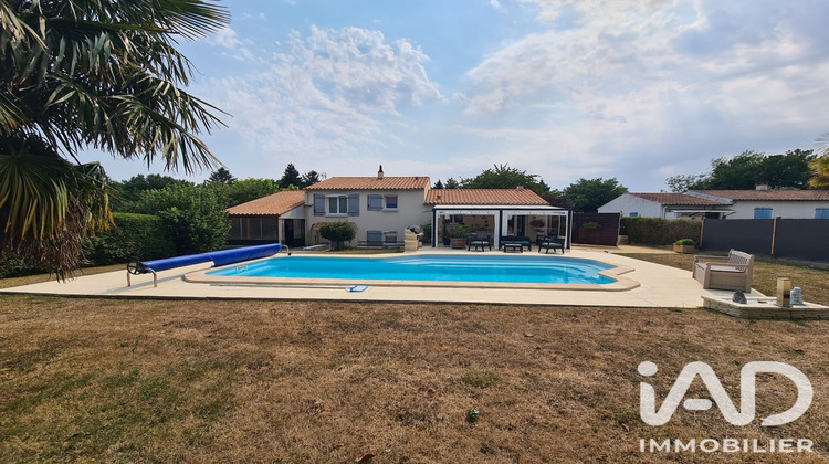 Ma-Cabane - Vente Maison Saint-Porchaire, 125 m²