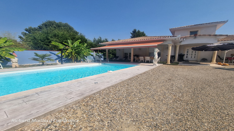 Ma-Cabane - Vente Maison SAINT PORQUIER, 215 m²