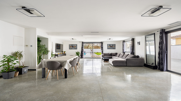 Ma-Cabane - Vente Maison SAINT-PRIEST, 262 m²