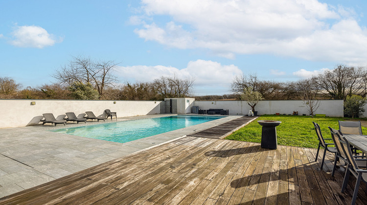 Ma-Cabane - Vente Maison SAINT-PRIEST, 262 m²