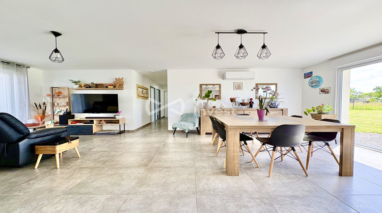 Ma-Cabane - Vente Maison Saint-Priest-Bramefant, 105 m²