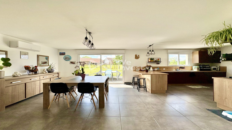 Ma-Cabane - Vente Maison Saint-Priest-Bramefant, 105 m²