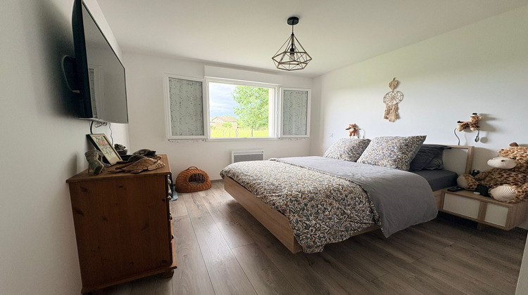 Ma-Cabane - Vente Maison Saint-Priest-Bramefant, 100 m²
