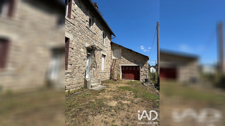 Ma-Cabane - Vente Maison Saint-Priest-de-Gimel, 190 m²