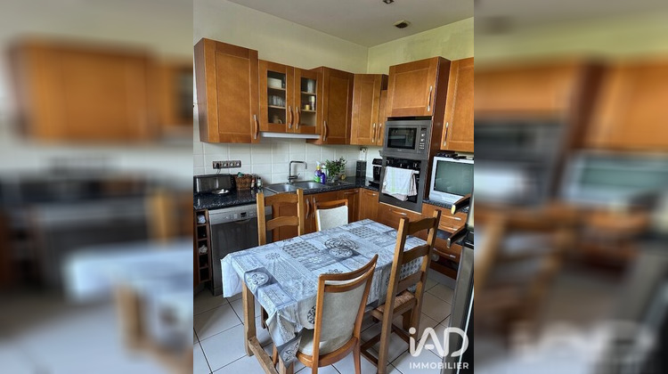 Ma-Cabane - Vente Maison Saint-Priest-de-Gimel, 190 m²