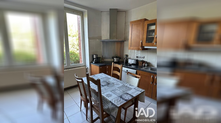 Ma-Cabane - Vente Maison Saint-Priest-de-Gimel, 190 m²