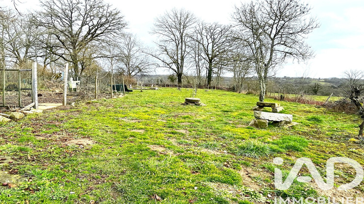 Ma-Cabane - Vente Maison Saint-Priest-des-Champs, 200 m²