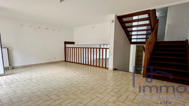Ma-Cabane - Vente Maison Saint-Priest-en-Jarez, 76 m²