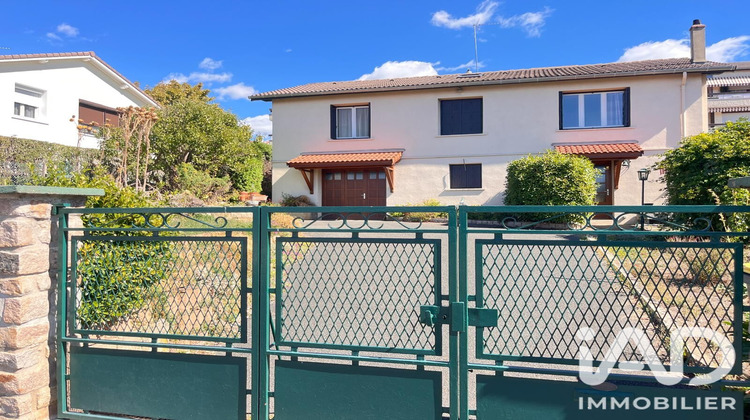 Ma-Cabane - Vente Maison Saint-Priest-en-Jarez, 120 m²
