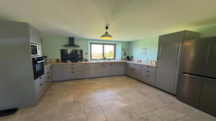 Ma-Cabane - Vente Maison SAINT-PRIEST-LA-PLAINE, 175 m²