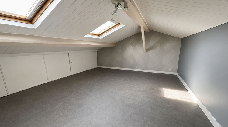 Ma-Cabane - Vente Maison SAINT-PRIEST-LA-ROCHE, 245 m²