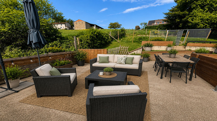 Ma-Cabane - Vente Maison SAINT-PRIEST-LA-ROCHE, 245 m²