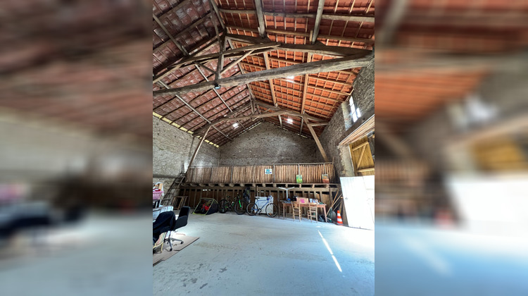 Ma-Cabane - Vente Maison SAINT-PRIEST-SOUS-AIXE, 220 m²
