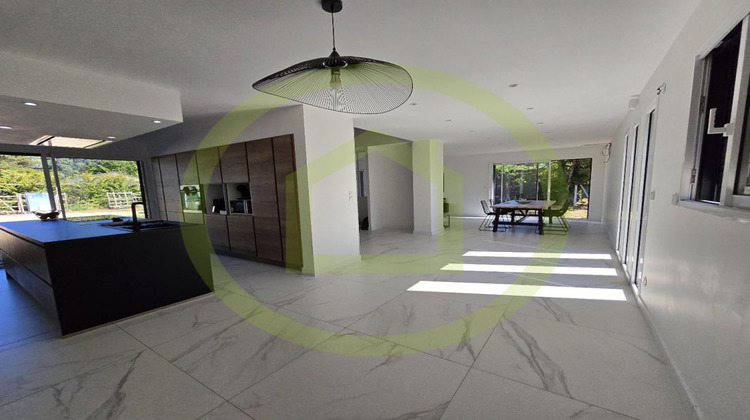 Ma-Cabane - Vente Maison SAINT PRYVE SAINT MESMIN, 170 m²