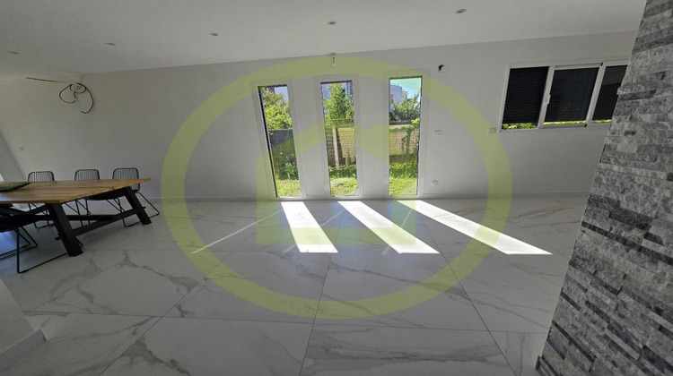 Ma-Cabane - Vente Maison SAINT PRYVE SAINT MESMIN, 170 m²