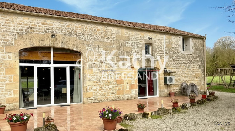 Ma-Cabane - Vente Maison Saint-Quantin-de-Rançanne, 460 m²