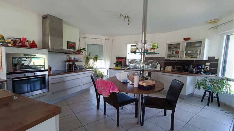 Ma-Cabane - Vente Maison SAINT-QUENTIN, 212 m²