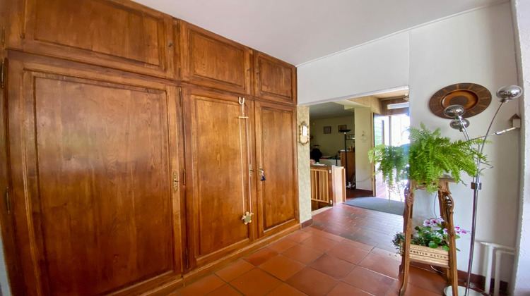 Ma-Cabane - Vente Maison Saint-Quentin, 300 m²