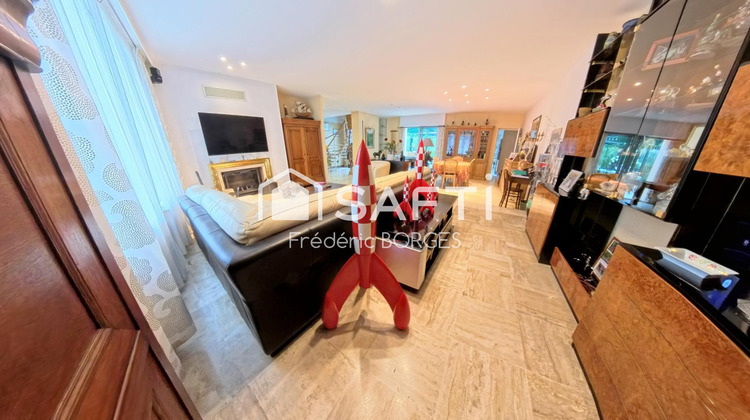 Ma-Cabane - Vente Maison Saint-Quentin, 228 m²