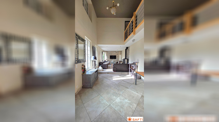 Ma-Cabane - Vente Maison Saint-Quentin, 183 m²