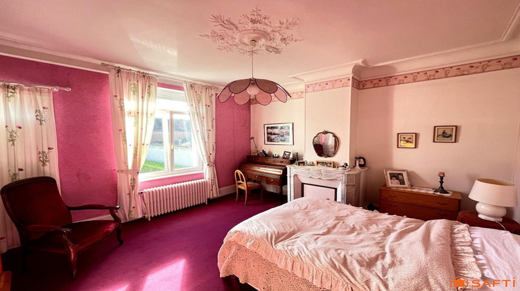 Ma-Cabane - Vente Maison Saint-Quentin, 159 m²