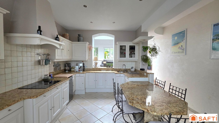 Ma-Cabane - Vente Maison Saint-Quentin, 191 m²