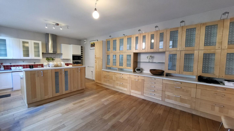 Ma-Cabane - Vente Maison SAINT QUENTIN, 257 m²